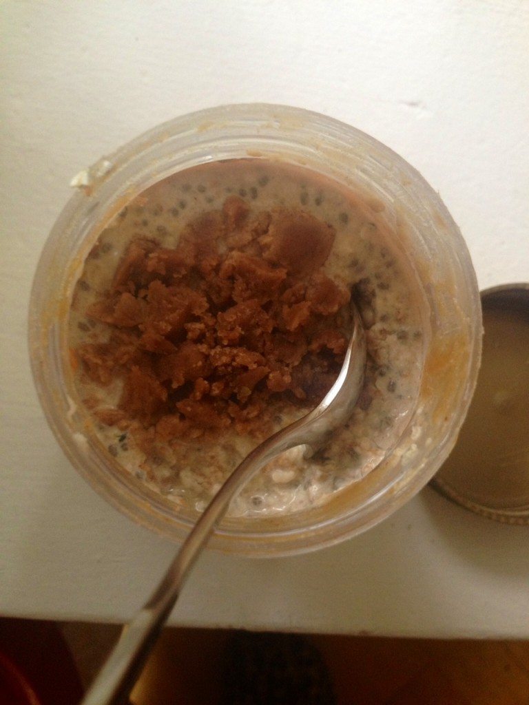 When low on peanut butter, make oatmeal in the jar