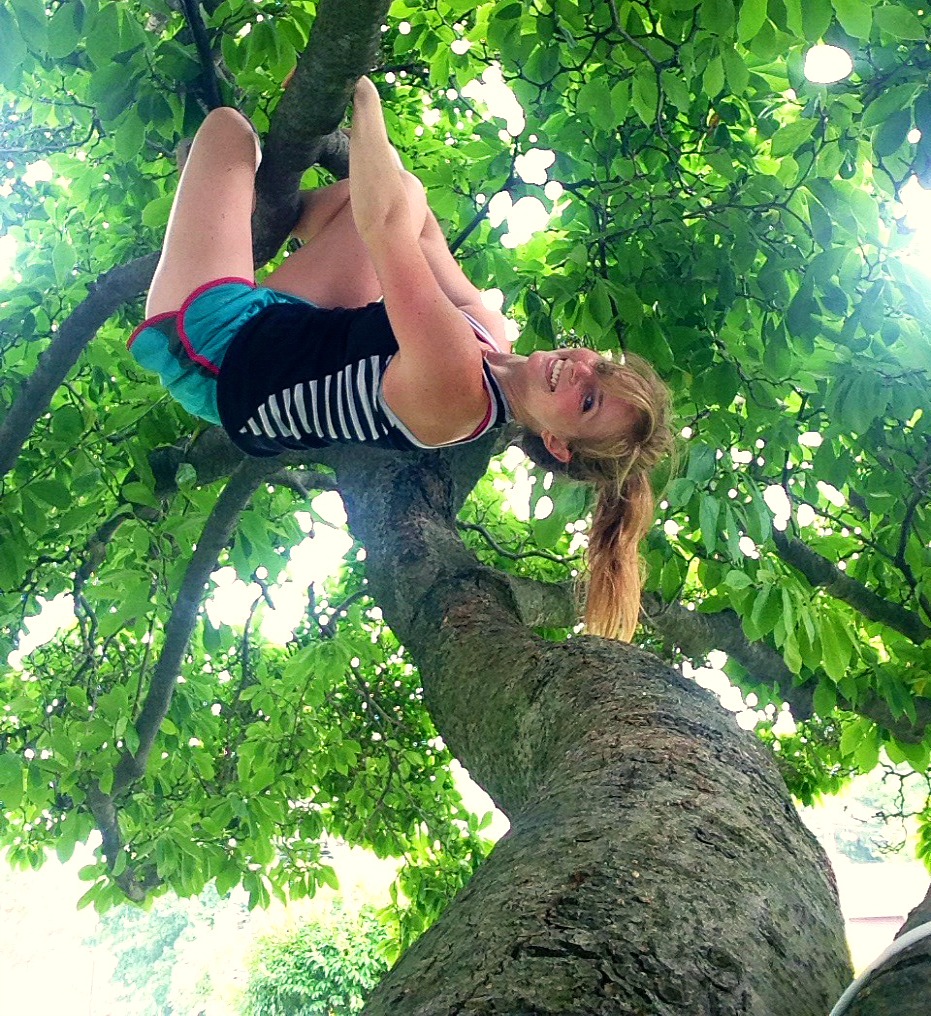 climbing_tree_holdON